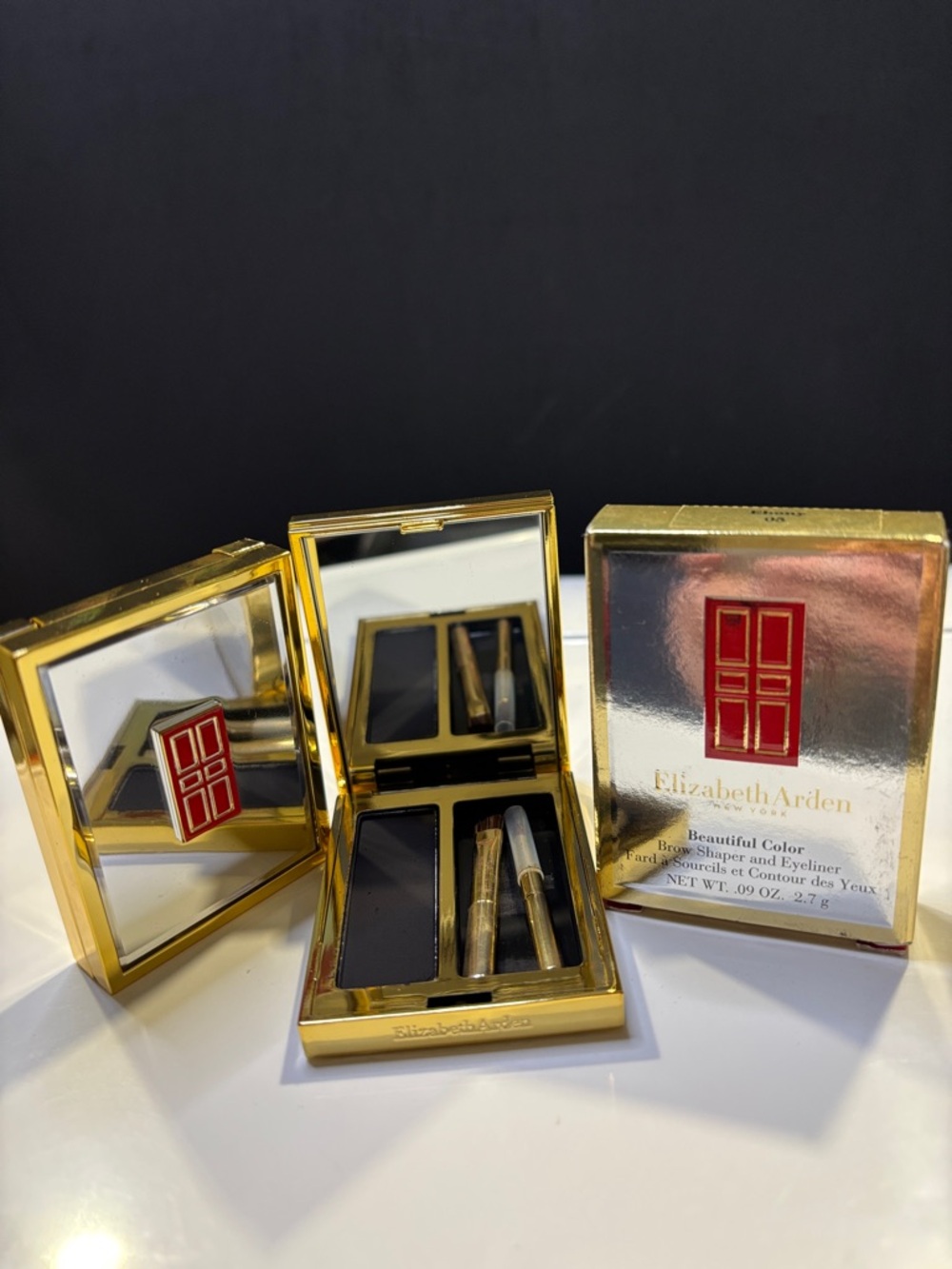 Elizabeth Arden Gold Brow Shaper & Eyeliner Compact